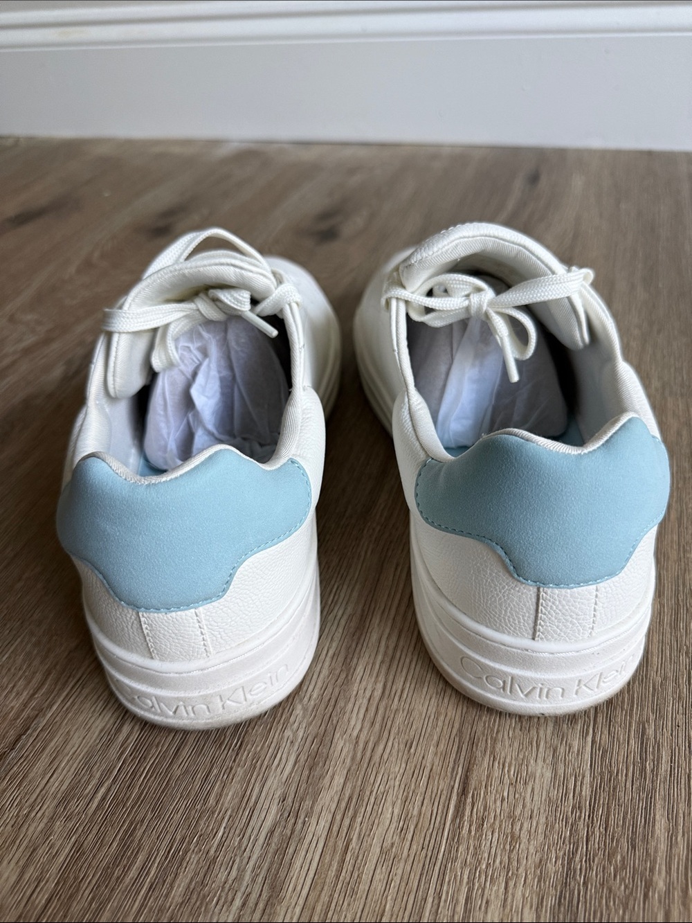 Calvin Klein Sollyz White Leather Sneakers with Light Blue Heel Accent Size 11 - Picture 7 of 10